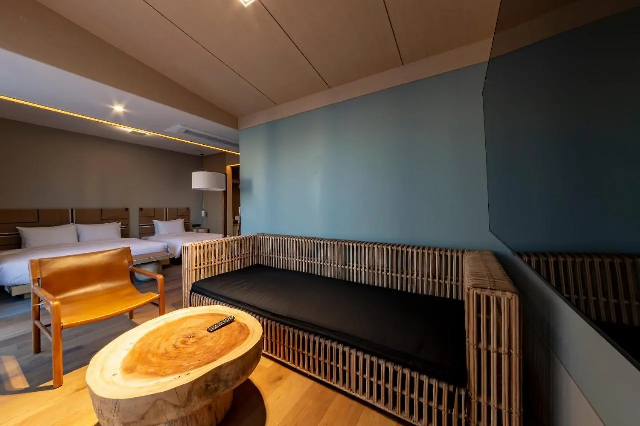 Hound Hotel Haeundae Signature Busan