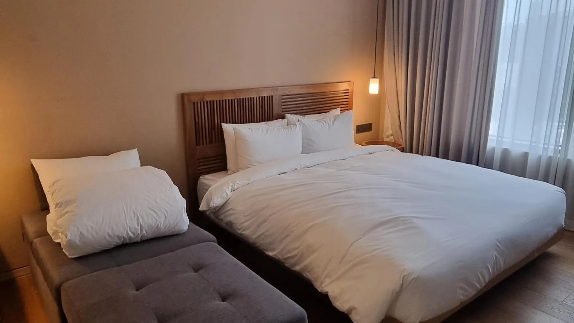 Hound Hotel Haeundae Signature Busan